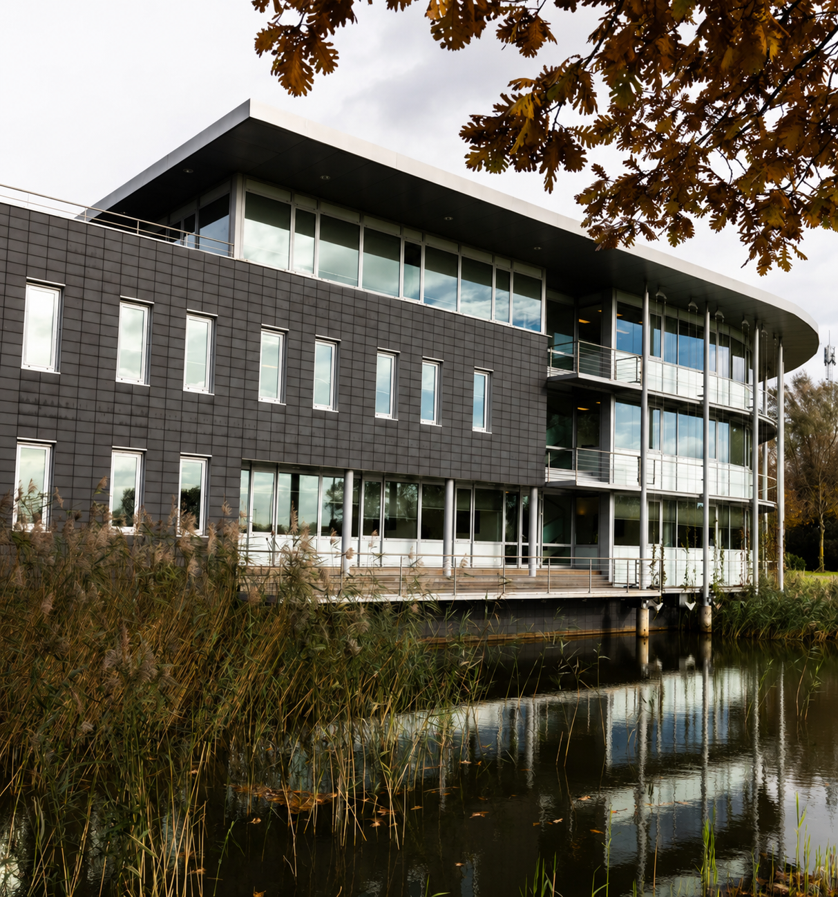 Het bedrijfsgebouw van Syscon aan de Middendreef 297 in Lelystad